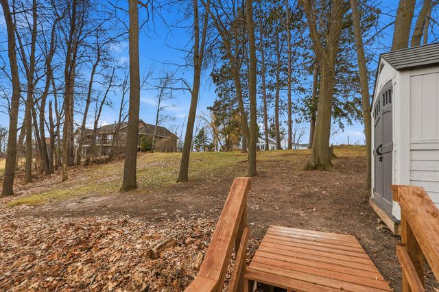 30825 Minnesota Avenue, Lindstrom, MN 55045