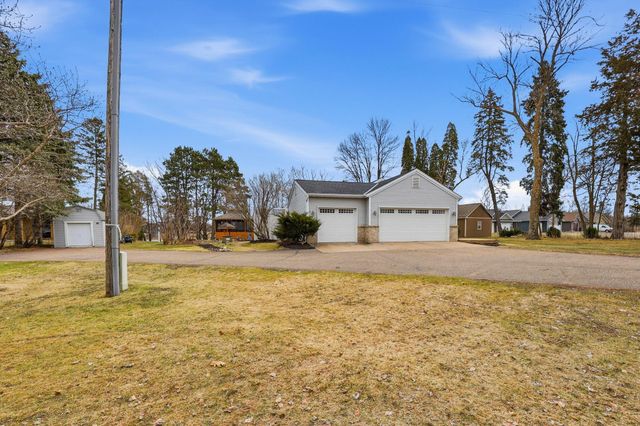30825 Minnesota Avenue, Lindstrom, MN 55045