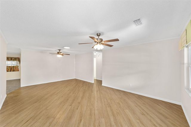 8841 SW 91ST STREET E, Ocala, FL 34481