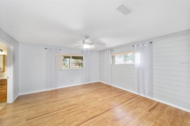 8841 SW 91ST STREET E, Ocala, FL 34481