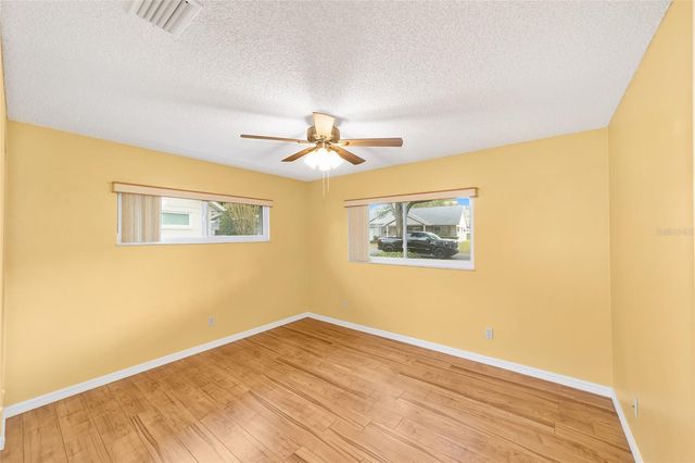 8841 SW 91ST STREET E, Ocala, FL 34481