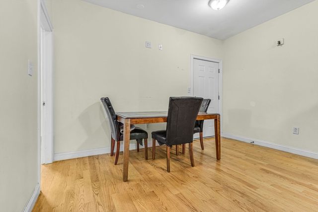 48 Dudley St 3, Boston, MA 02119