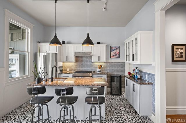 125 30th Street, San Francisco, CA 94110