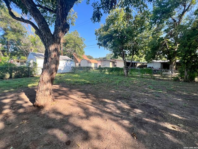 3843 Manchester, San Antonio, TX 78223