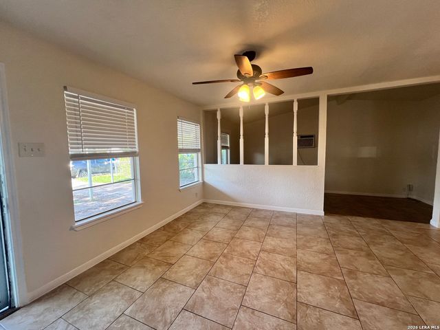 3843 Manchester, San Antonio, TX 78223