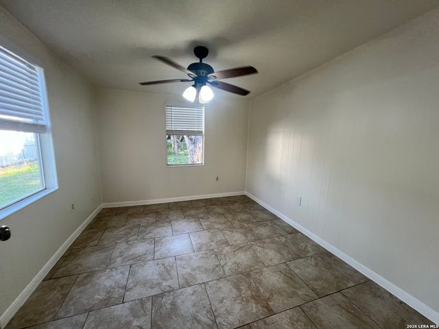 3843 Manchester, San Antonio, TX 78223
