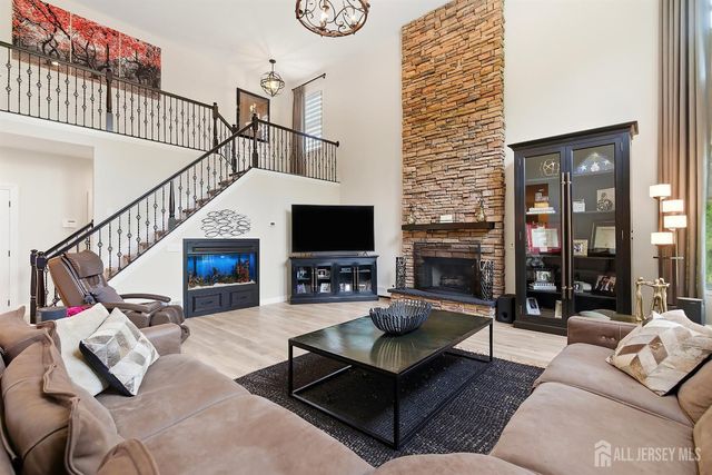 113 Country View Dr Drive, Freehold Twp, NJ 07728