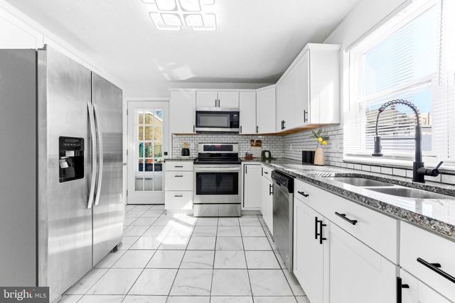 120 JOHN ST, Hagerstown, MD 21740