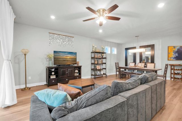 2264 LONG SPUR, Odessa, FL 33556