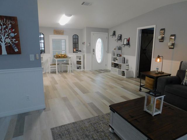 529 Hemingway Terrace 8, Fort Pierce, FL 34982