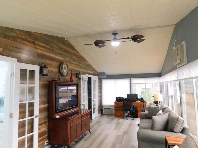 529 Hemingway Terrace 8, Fort Pierce, FL 34982