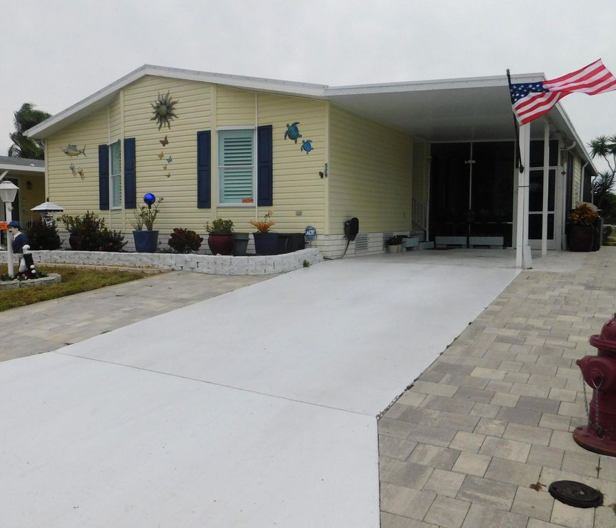 529 Hemingway Terrace 8, Fort Pierce, FL 34982