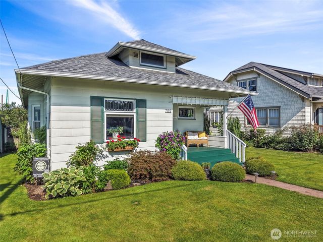 722 Alder Avenue, Sumner, WA 98390