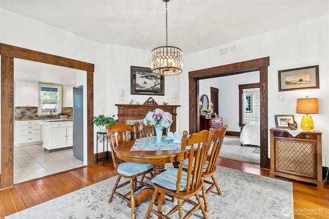 722 Alder Avenue, Sumner, WA 98390