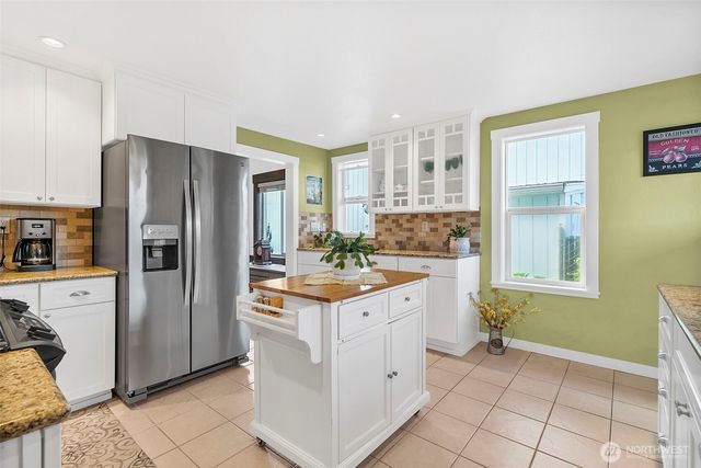 722 Alder Avenue, Sumner, WA 98390