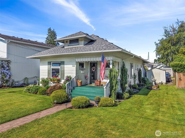 722 Alder Avenue, Sumner, WA 98390
