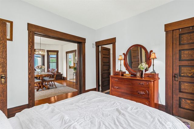 722 Alder Avenue, Sumner, WA 98390