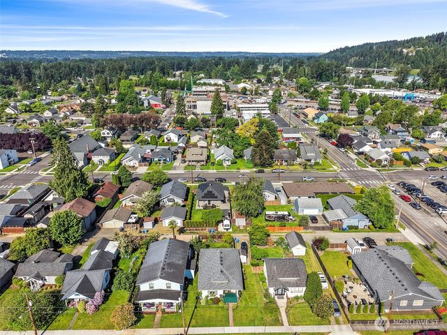 722 Alder Avenue, Sumner, WA 98390