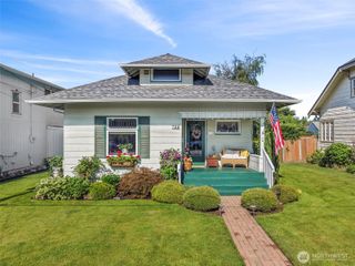 722 Alder Avenue, Sumner, WA 98390