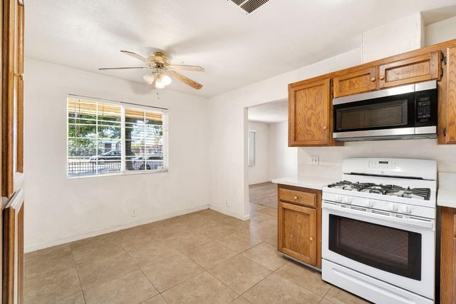 2151 S Bardell Avenue, Fresno, CA 93706