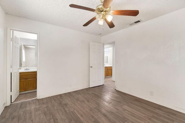 2151 S Bardell Avenue, Fresno, CA 93706