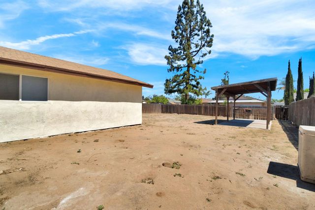 2151 S Bardell Avenue, Fresno, CA 93706