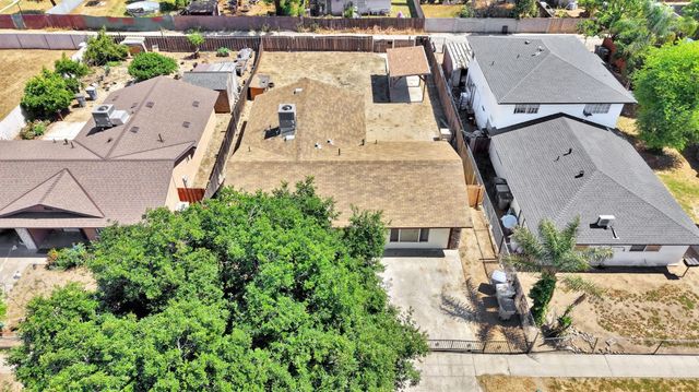 2151 S Bardell Avenue, Fresno, CA 93706