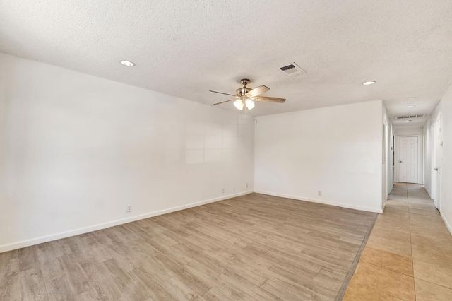 2151 S Bardell Avenue, Fresno, CA 93706