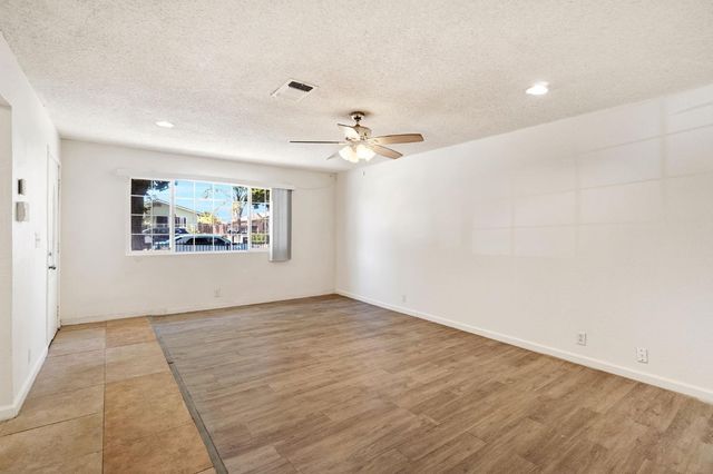 2151 S Bardell Avenue, Fresno, CA 93706