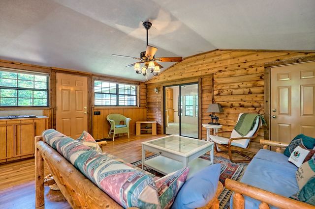 641 Cold Branch Road, Hayesville, NC 28904