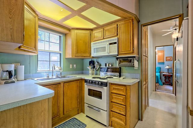 641 Cold Branch Road, Hayesville, NC 28904