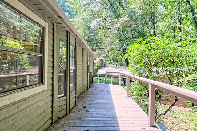 641 Cold Branch Road, Hayesville, NC 28904