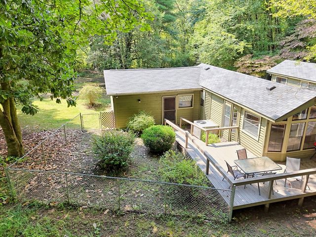 641 Cold Branch Road, Hayesville, NC 28904