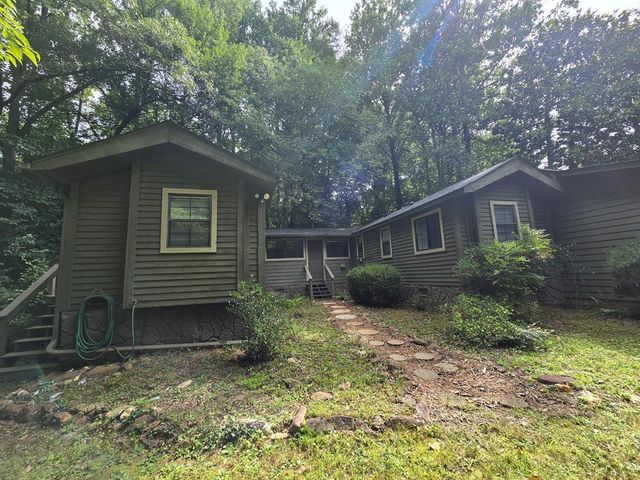 641 Cold Branch Road, Hayesville, NC 28904