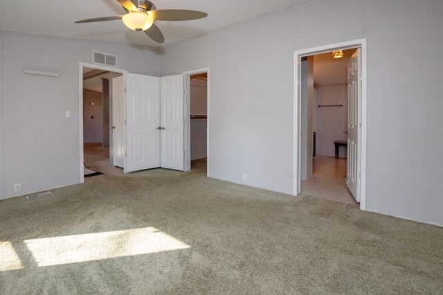 5074 Woodward, Coloma, MI 49038