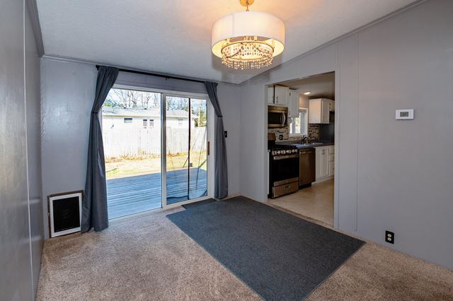 5074 Woodward, Coloma, MI 49038