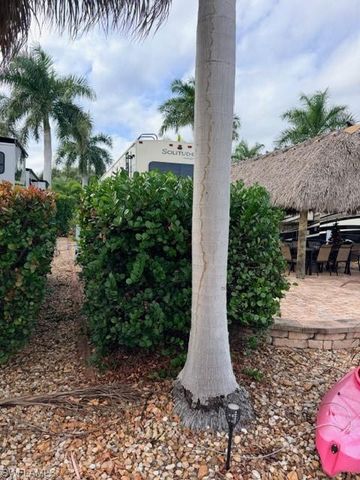 5197 Cypress Trail Resort CIR, Fort Myers, FL 33905