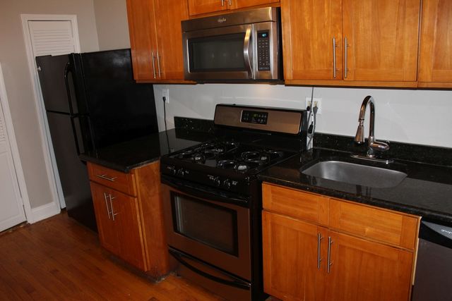 5024 N Winthrop Avenue 2E, Chicago, IL 60640