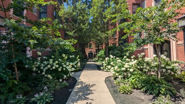 5024 N Winthrop Avenue 2E, Chicago, IL 60640