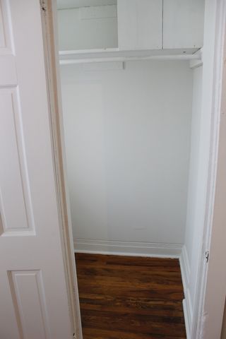 5024 N Winthrop Avenue 2E, Chicago, IL 60640