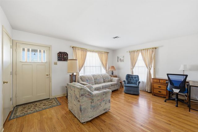 3716 Hubby Avenue, Waco, TX 76710