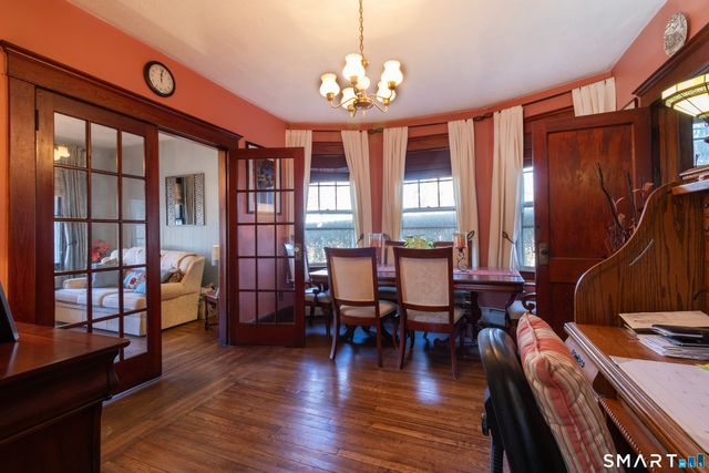 61 Home Place, Branford, CT 06405