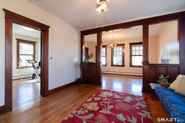 61 Home Place, Branford, CT 06405