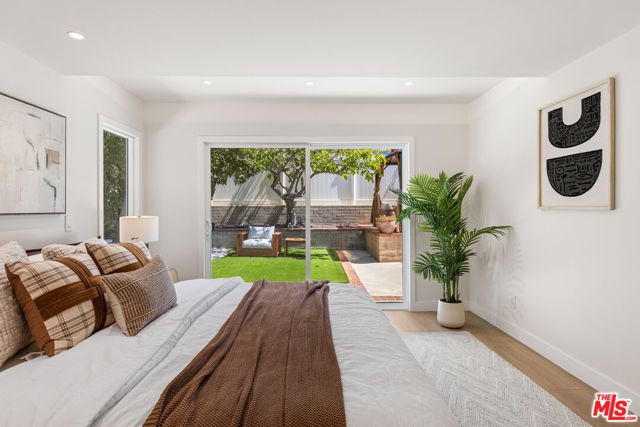 1180 Coronet Avenue, Pasadena, CA 91107