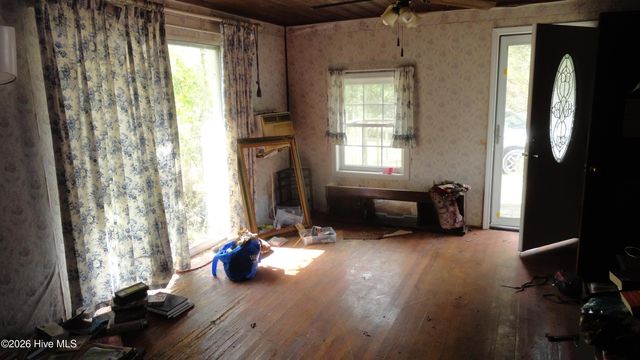 210-214 Railroad Street, Havelock, NC 28532