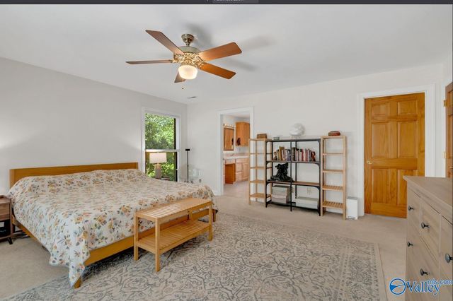 2801 Barcody Road, Huntsville, AL 35801