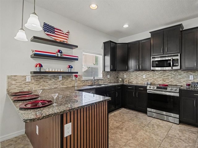 6417 KEY ISLAND AVE, Apollo Beach, FL 33572