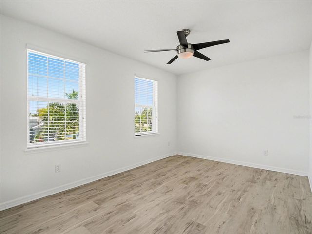 6417 KEY ISLAND AVE, Apollo Beach, FL 33572