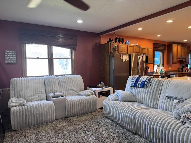 208 E CALUMET STREET, Appleton, WI 54915