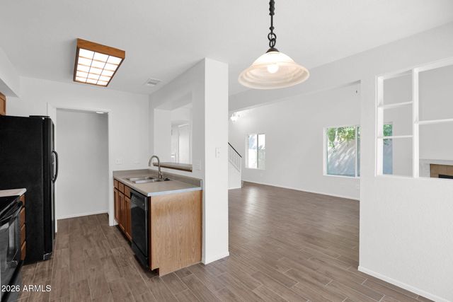 6801 W KINGS Avenue, Peoria, AZ 85382